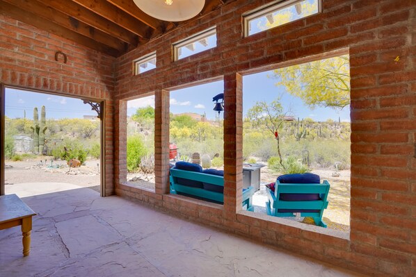 Interior - Unique Desert Home ~ 6 Mi to Downtown Tucson! (Tucson)