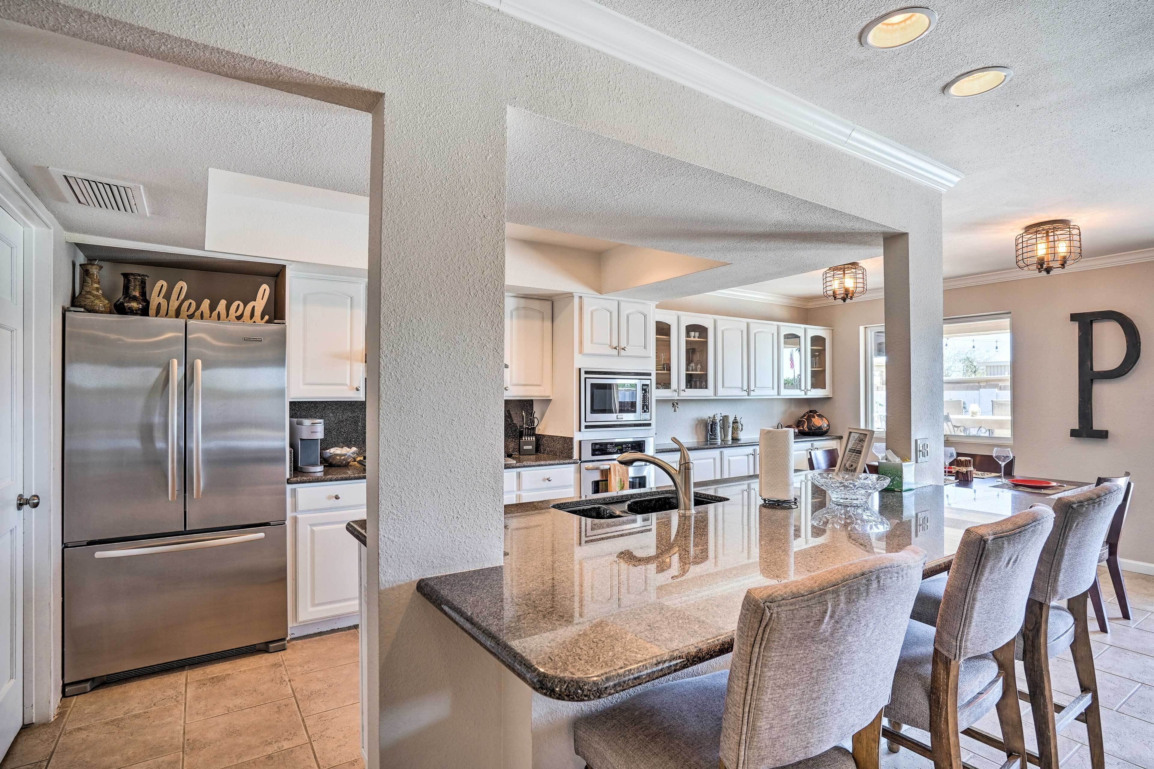 House (4 Bedrooms) | Interior