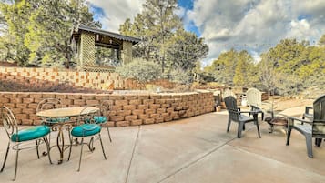 Apartment (0 Bedroom) | Front of property