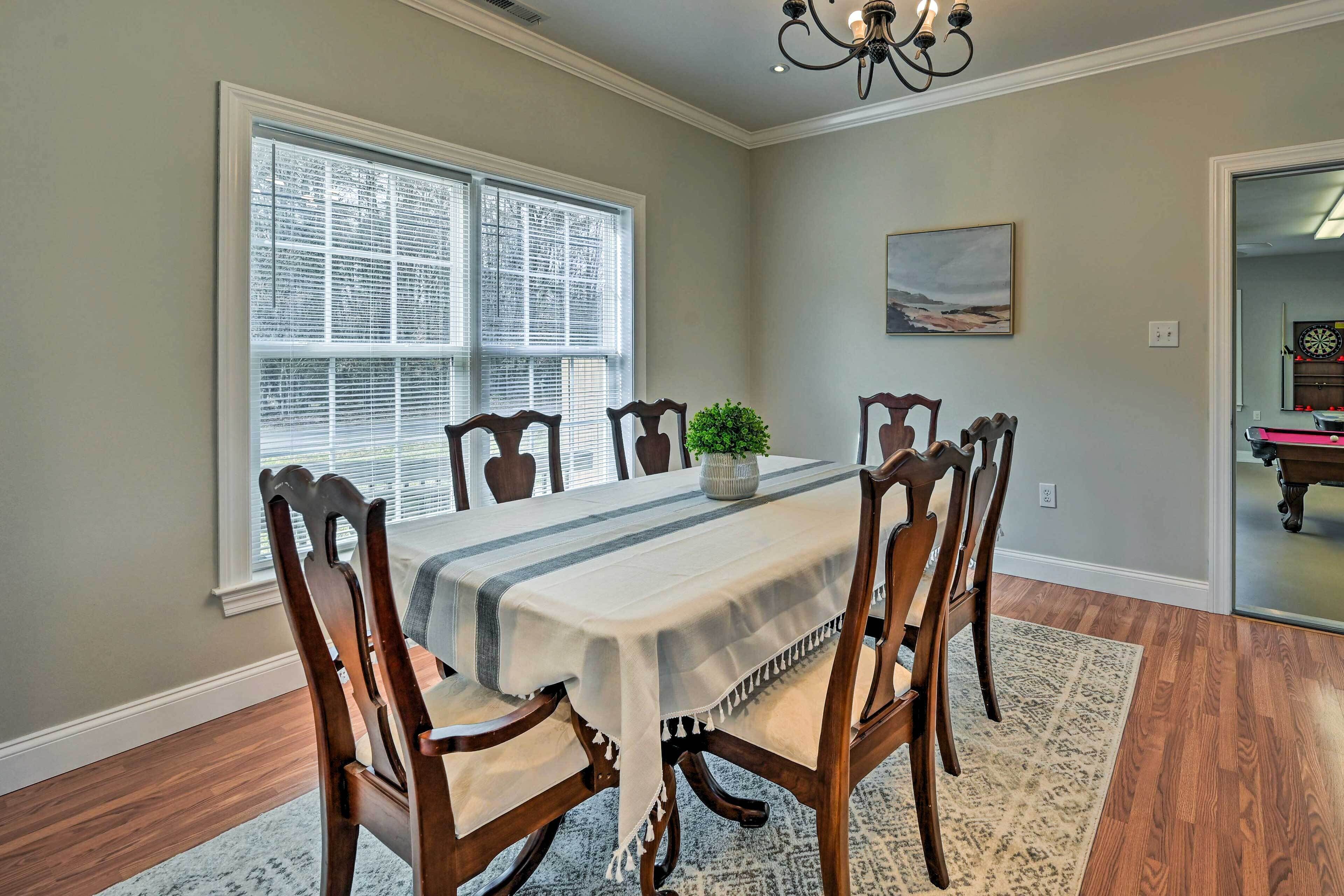 House (3 Bedrooms) | Interior