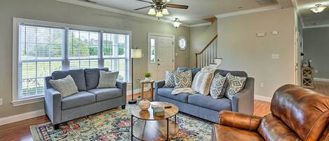 House (3 Bedrooms) | Interior