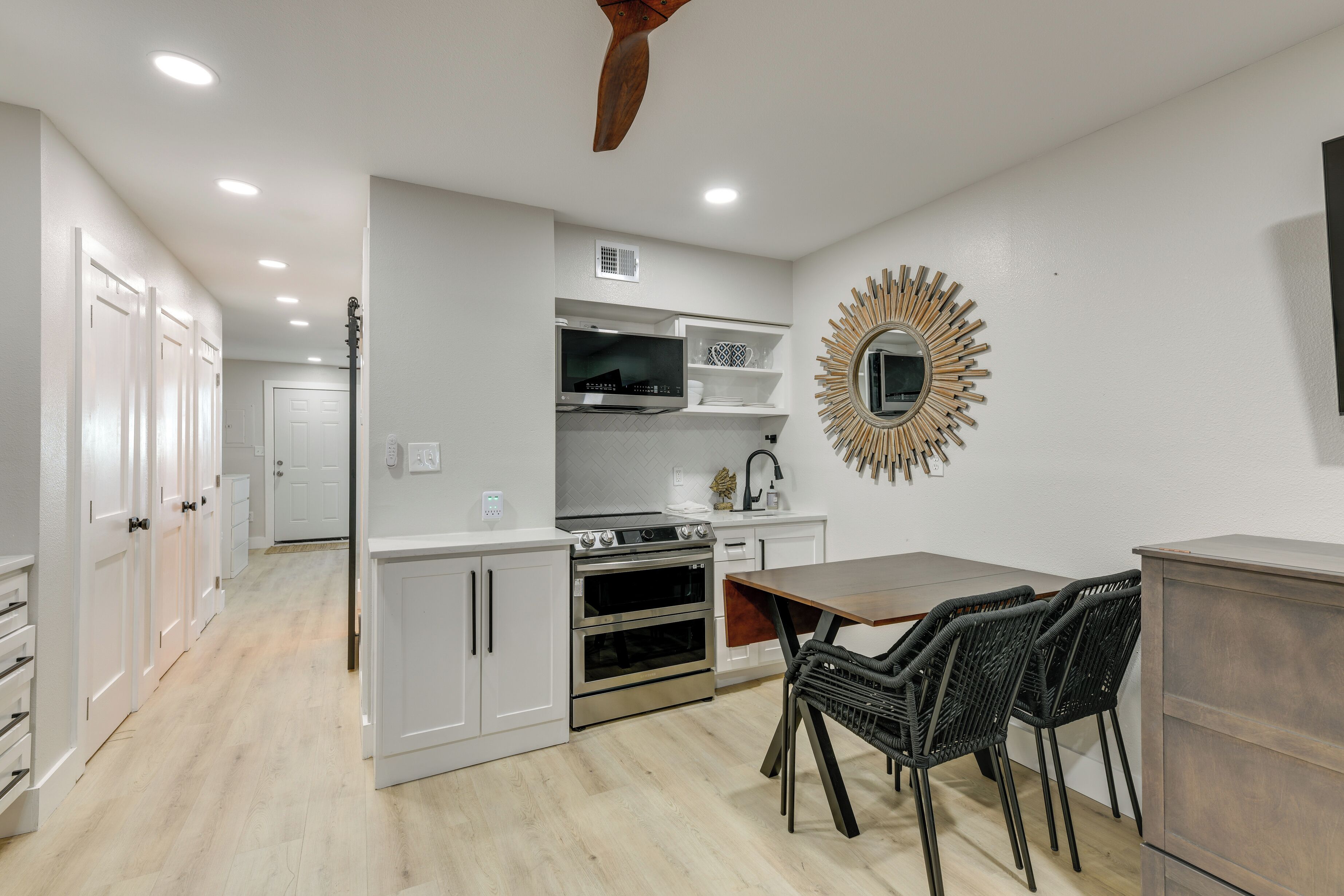 Apartment (1 Bedroom) | Bahagian dalam