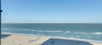 Corpus Christi 'surfside Suite' w/ Beach Access!