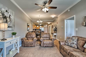 Apartment (2 Bedrooms) | Interior - Sevierville Resort Retreat ~ 2 Mi to Pigeon Forge! (Sevierville)