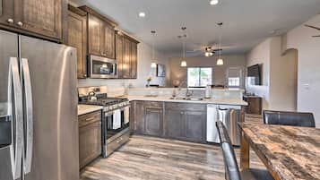 Nhà (3 Bedrooms) | Nội thất