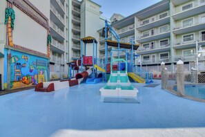 Apartment (2 Bedrooms) | Interior - Waterfront Condo w/ Water Park, Walk to the Beach! (Indian Rocks Beach)