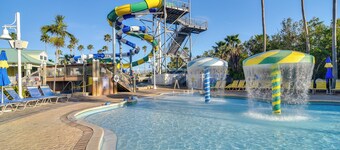 Waterfront Condo w/ Water Park, Walk to the Beach!