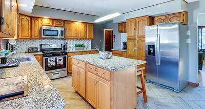 Lake Access & Private Hot Tub at Poconos Home!