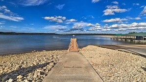 House (3 Bedrooms) | Interior - Graford Cabin w/ Rooftop Deck & Lake Views! (Graford)