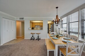 Apartment (2 Bedrooms) | Interior - Cozy Coastal Condo w/ Pool Access: Steps to Beach! (Marco Island)