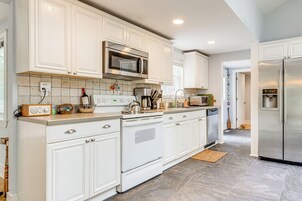 Cottage (3 Bedrooms) | Interior