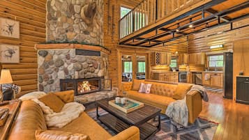 House (3 Bedrooms) | Front of property