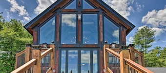 'red Sweetheart Barn Studio' w/ Mtn & River Views!