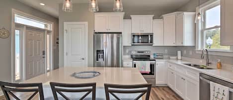 House (4 Bedrooms) | Interior