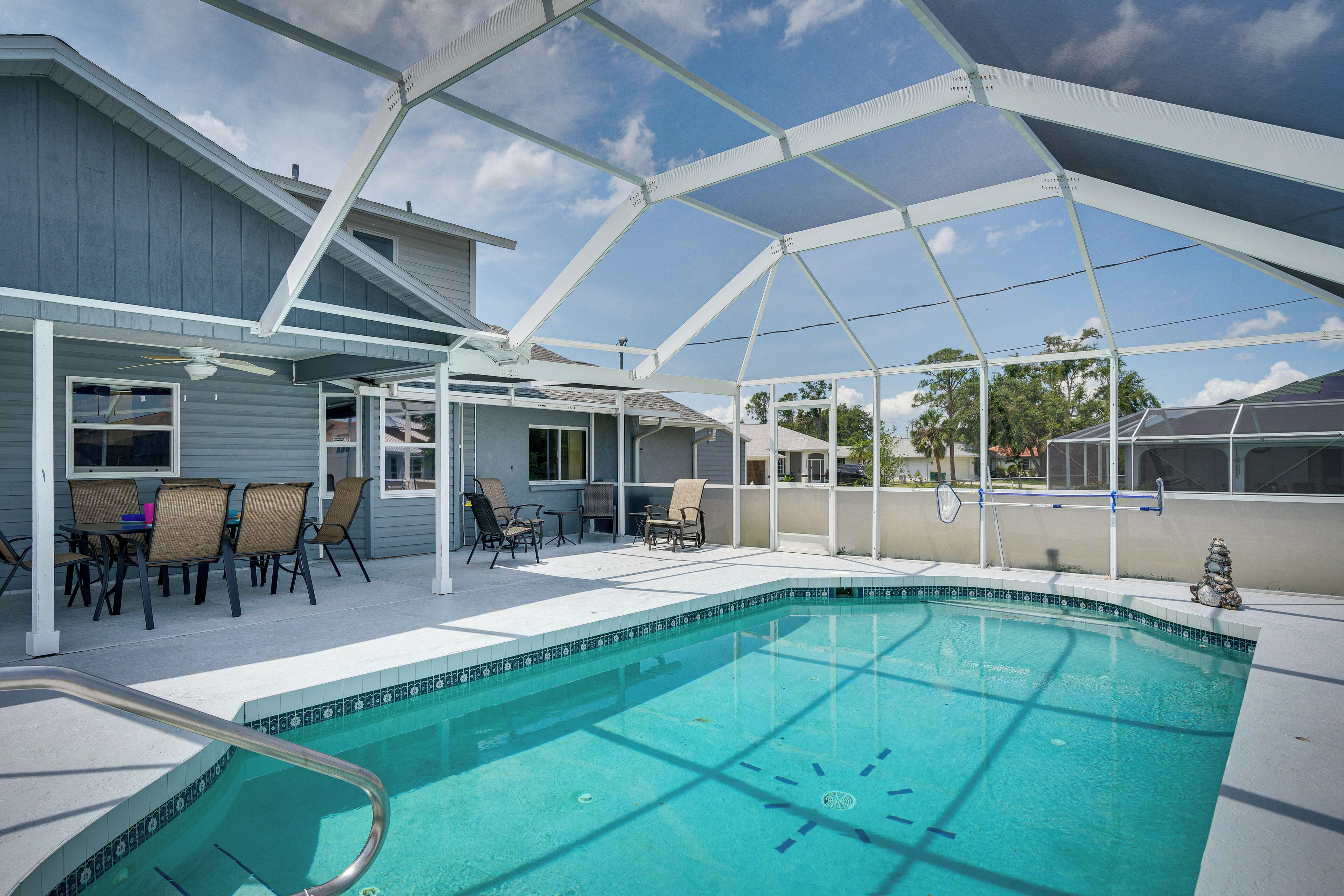 House (3 Bedrooms) | Front of property