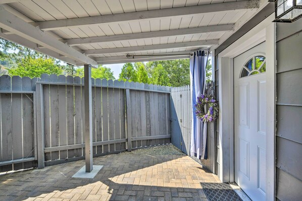 Apartment (0 Bedroom) | Interior