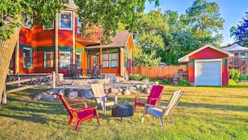 House (4 Bedrooms) | Front of property