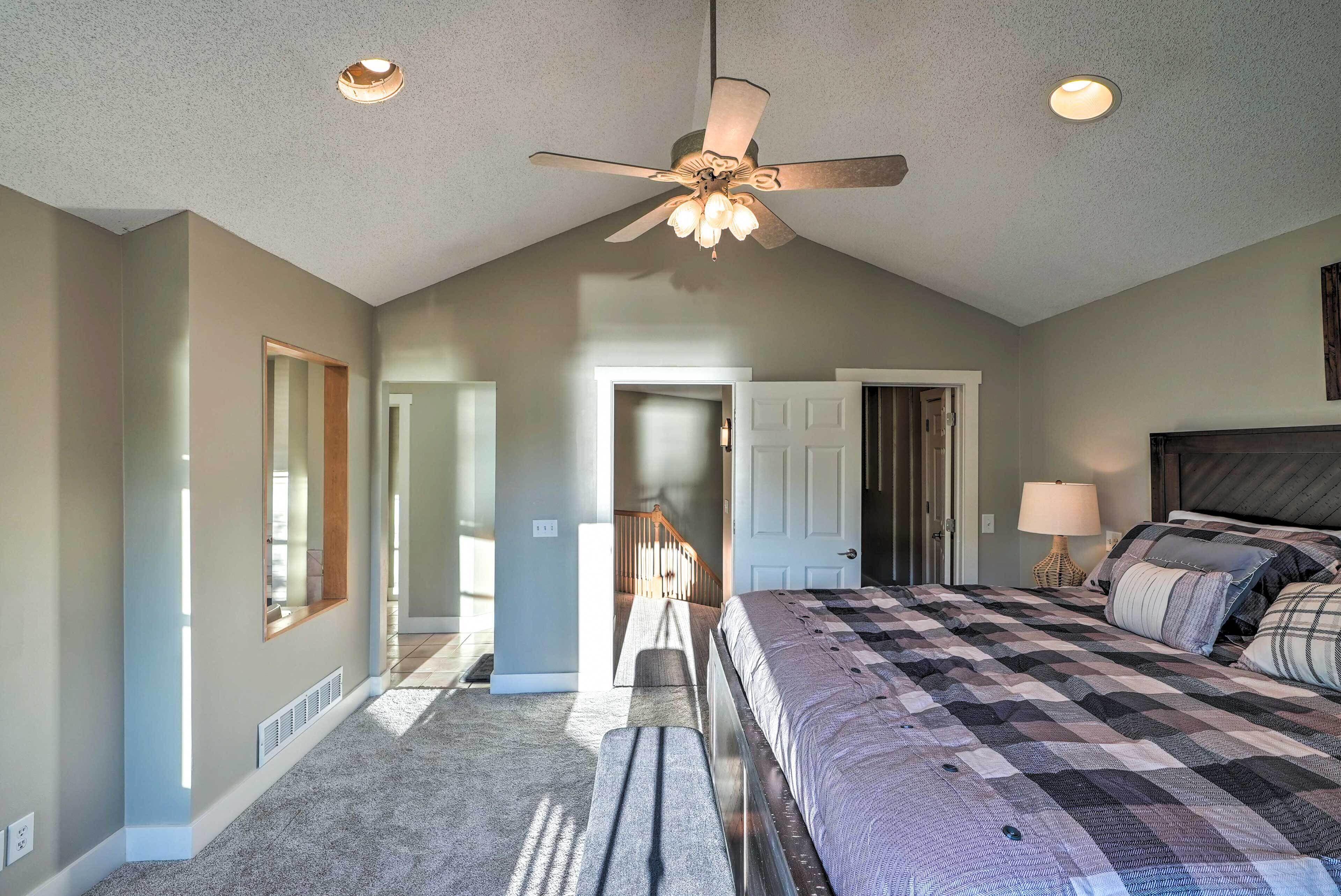 المنشأة من الداخل