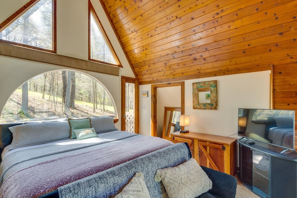 Apartment (0 Bedroom) | Interior - Blissful North Carolina Mountain Vacation Rental! (Mars Hill)