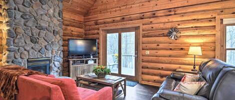 House (2 Bedrooms) | Front of property