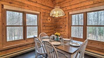 Rumah (2 Bedrooms) | Interior