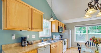 Taylorsville Lake Cottage Rental w/ Hot Tub!