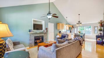 Cottage (3 Bedrooms) | Interior