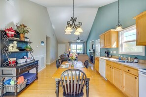 Cottage (3 Bedrooms) | Interior