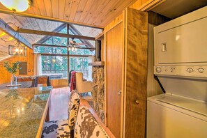 Casa (2 Bedrooms) | Interior