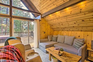 Casa (2 Bedrooms) | Interior