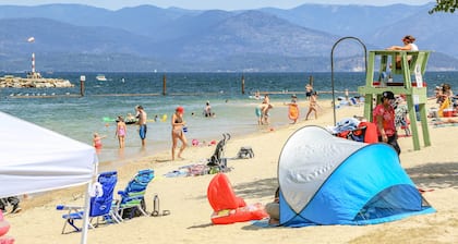 Waterfront Sandpoint Vacation Rental: Lake Access!