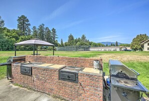 Apartment (1 Bedroom) | Interior - Waterfront Sandpoint Vacation Rental: Lake Access! (Sandpoint)