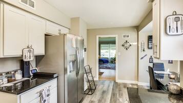 House (3 Bedrooms) | Bahagian dalam