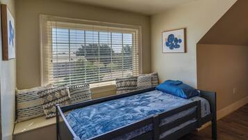 House (2 Bedrooms) | Bahagian dalam