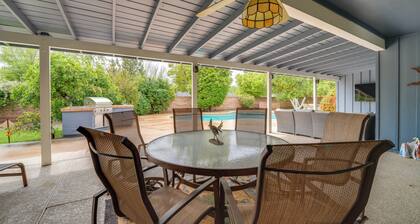 10 Mi to Dtwn Phoenix: Studio w/ Outdoor Kitchen!