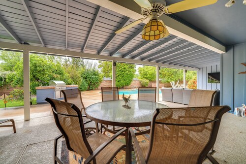 10 Mi to Dtwn Phoenix: Studio w/ Outdoor Kitchen!