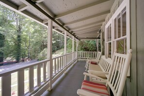 Cottage (2 Bedrooms) | Interior