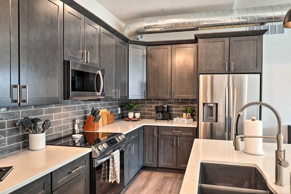 Apartment (1 Bedroom) | Interior