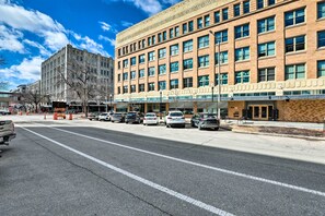 Apartment (1 Bedroom) | Interior