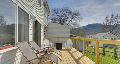 Scenic Home on the Delaware River, Pet-friendly!