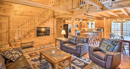 9 Mi to Bretton Woods: Carroll Log Cabin w/ Deck