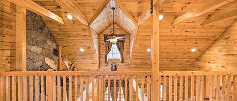 單棟房屋 (4 Bedrooms) | 內部