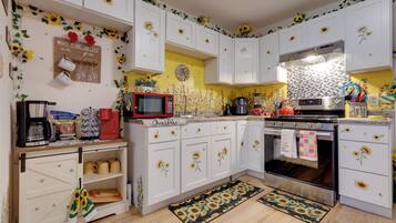 House (3 Bedrooms) | Bahagian dalam