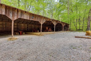 Interior - Historic Log Cabin w/ Porch Near Patoka Lake! (Taswell)