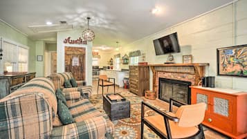 Cottage (2 Bedrooms) | Interior