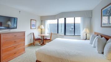 Iron/ironing board, bed sheets