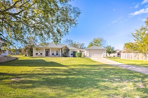 Exterior - Eclectic Montgomery Home Near Lake Conroe! (Montgomery)