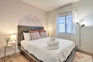 House (3 Bedrooms) | Interior - Private Yard: Sunlit Peoria Vacation Rental! (Peoria)