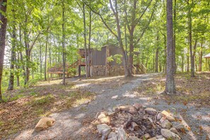 House (2 Bedrooms) | Interior - Renovated Cabin w/ Decks, Views, & Fire Pit! (Pikeville)
