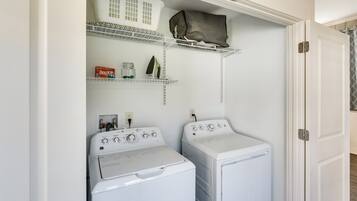 Cottage (1 Bedroom) | Interior